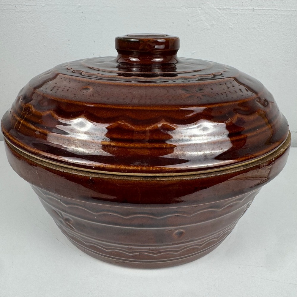Vtg Mar-Crest Daisy Dot Brown Drip Glaze Covered Stoneware Casserole Dish